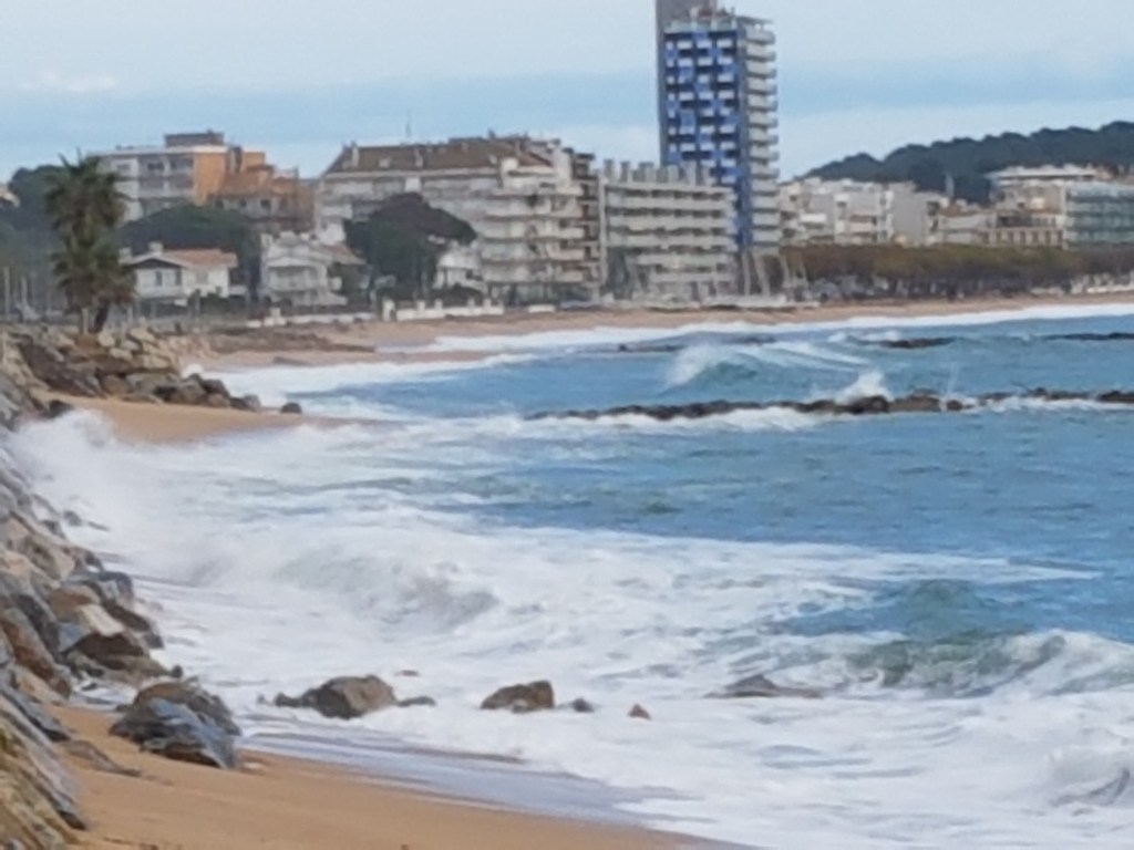 Gaudeix de la bellesa del mar a través de la galeria fotográfica sobre el mar a la web de Rosa López. Deixa't inspirar per la seva passió! #PasionConTinta #Comunicacio #Fotografia Sant Antoni de Calonge, camí de Ronda 9