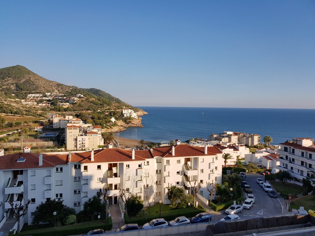 Explora la bellesa del mar a través de la fotografia a la web de Rosa López. Sitges 5 Deixa't inspirar per la seva passió! #PasionConTinta #Comunicacio #Fotografia 