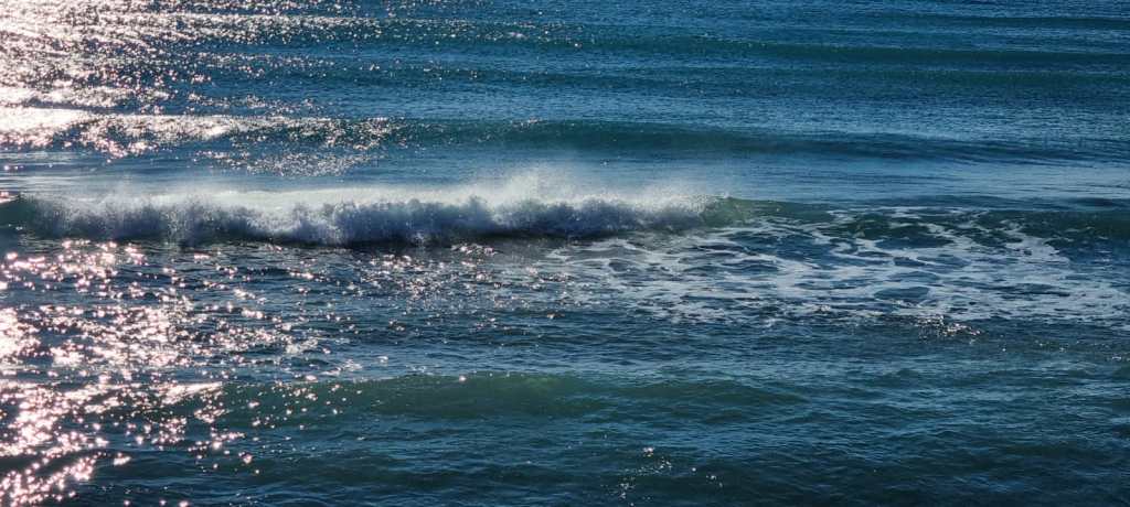 Explora la bellesa del mar a través de la fotografia a la web de Rosa López. Sitges1 2 Deixa't inspirar per la seva passió! #PasionConTinta #Comunicacio #Fotografia 