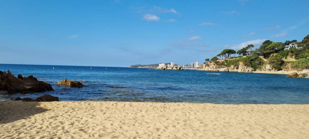 Gaudeix de la bellesa del mar a través de la galeria fotográfica sobre el mar a la web de Rosa López. Deixa't inspirar per la seva passió! #PasionConTinta #Comunicacio #Fotografia Cala Cap Roig 14