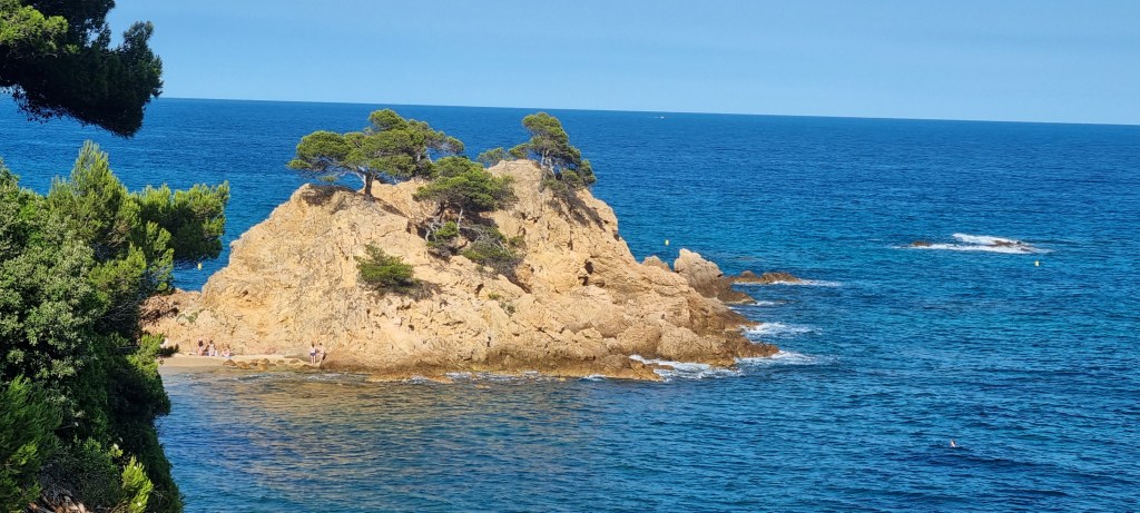Gaudeix de la bellesa del mar a través de la galeria fotográfica sobre el mar a la web de Rosa López. Deixa't inspirar per la seva passió! #PasionConTinta #Comunicacio #Fotografia Cala Cap Roig 8