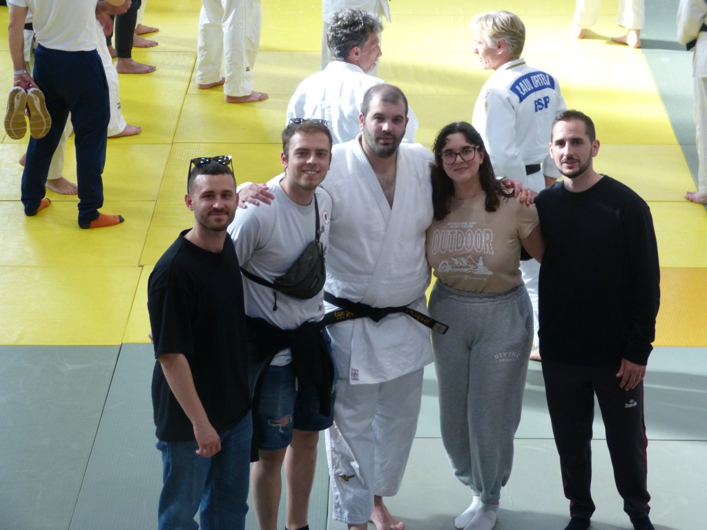 Miquel Luque bronze en la Copa d'Espanya en la categoria veterans + de 100 kilos felicitacions al tatami #Judo #PasionConTinta #Comunicació #Marketing#MiquelLuque #CopaEspañaVeteranos #RubiEsport 