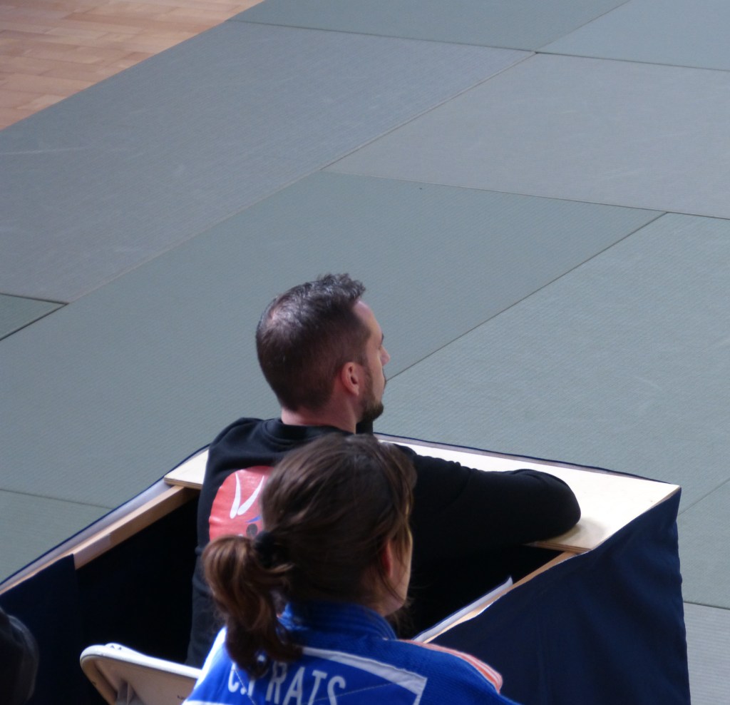 Miquel Luque bronze en la Copa d'Espanya en la categoria veterans + de 100 kilos El coach #Judo #MiquelLuque #CopaEspañaVeteranos #RubiEsport #PasionConTinta #Comunicació #Marketing