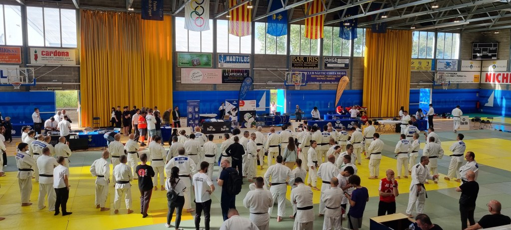 Miquel Luque bronze en la Copa d'Espanya en la categoria veterans + de 100 kilos previ a l'entrega de premis #Judo #MiquelLuque #CopaEspañaVeteranos #RubiEsport #PasionConTinta #Comunicació #Marketing