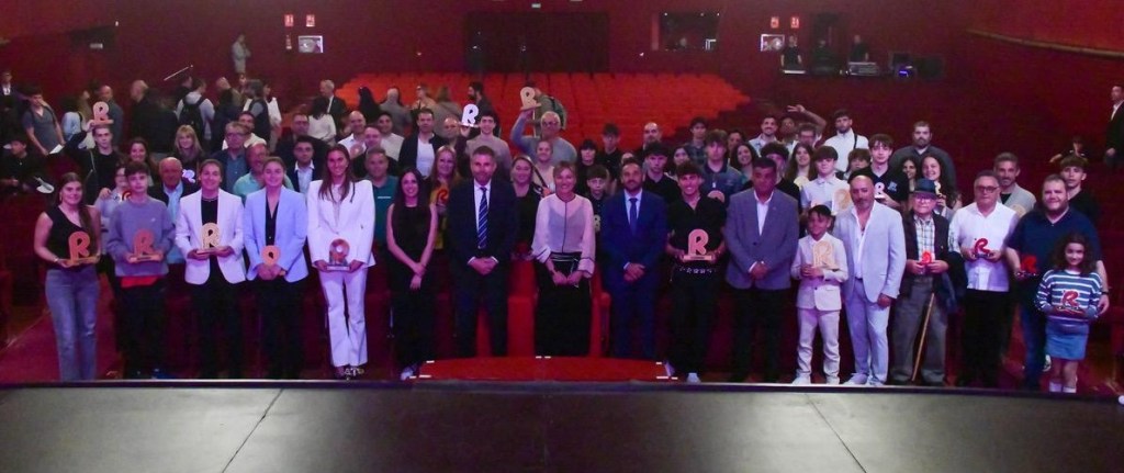 
Judo: Miquel Luque Rubeo d'Or. Gala dels premis Rubeo d'Or 2025
#Actualitat #Comunicacio Gala Premis Rubi d'Or Nit de l'Esport #RubiEsport #RubiCity   Miquel Luque #Judo #RadioRubi 2025 #PasionConTinta
