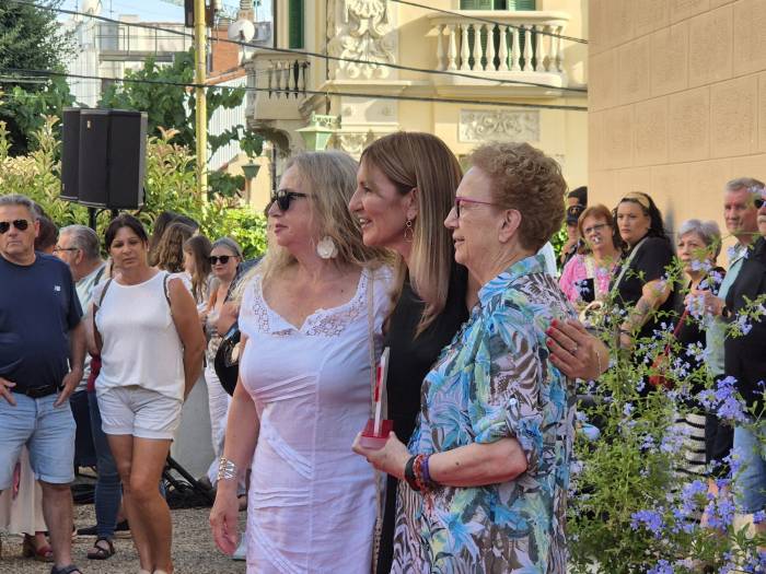 Sala Neus Català a la Recepció d'Entitats #PasionConTinta #FMRubi2025